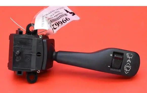 BMW 5 E39 Headlight wiper switch 8363664