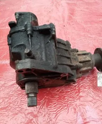Hyundai Tucson JM Gearbox transfer box case 