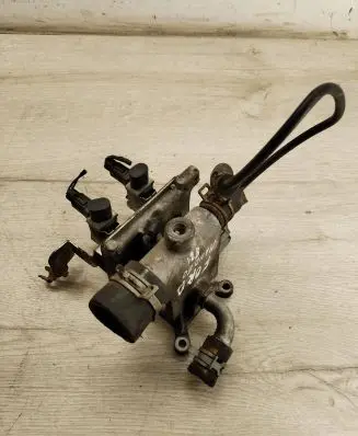 Ford Mondeo MK IV Thermostat housing 1S7G8K556 1S7G8K556AJ