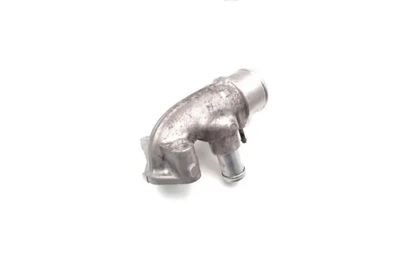 Suzuki Swift III Engine coolant pipe/hose