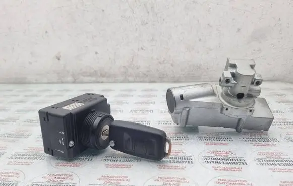 Volkswagen Touareg I Engine ECU kit and lock set 3D0905865C