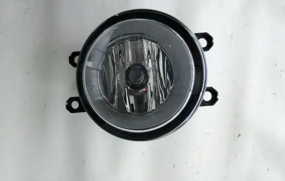 Toyota RAV 4 (XA40) Front fog light 812100D042