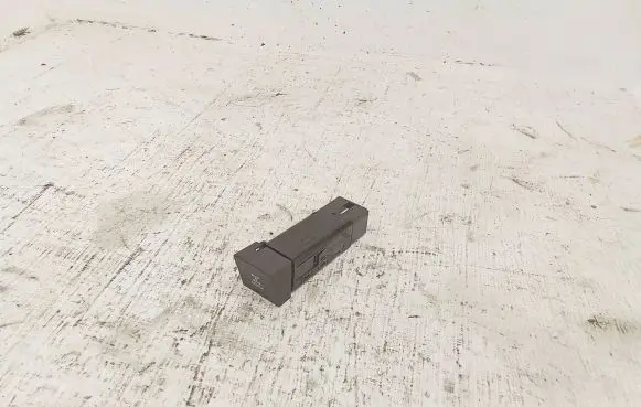 Hyundai Santa Fe Differential lock switch 202002962