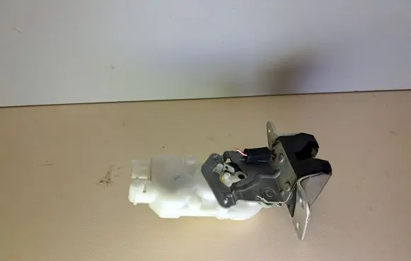 Mitsubishi ASX Tailgate/trunk/boot lock/catch/latch