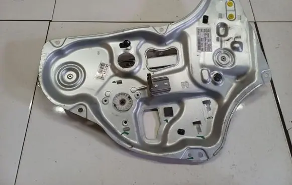 Hyundai ix35 Sliding door window regulator with motor 8498027040