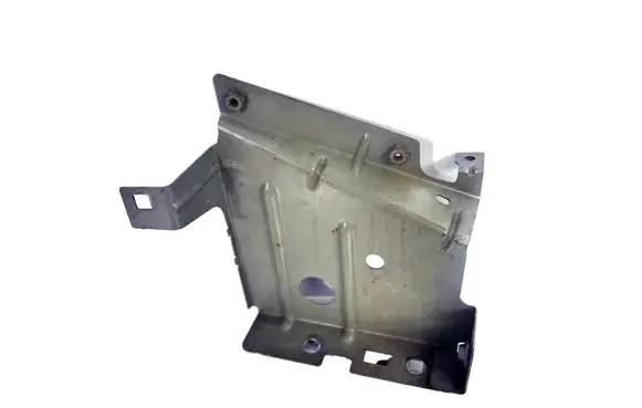 Renault Master III Fender mounting bracket 631239585R