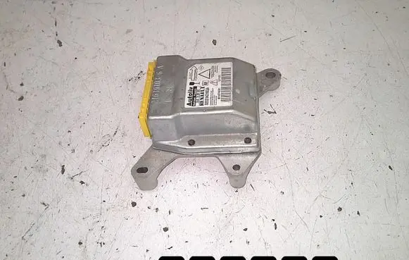 Renault Laguna II Engine control unit/module 8200142183a