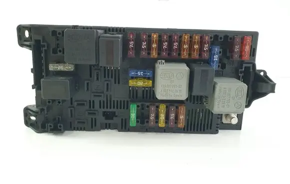 Mercedes-Benz E W211 Fuse module 2115453901