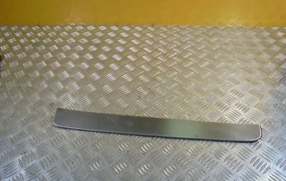 Volkswagen Phaeton Front sill trim cover 3D0853538A