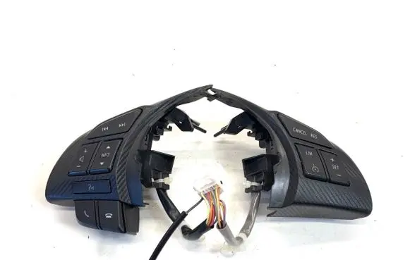 Mazda 3 II Steering wheel buttons/switches 