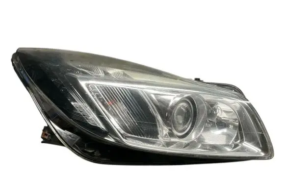 Opel Insignia A Headlight/headlamp 13226793 1ZT00963102