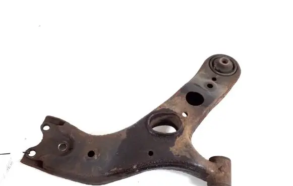 Toyota RAV 4 (XA30) Front lower control arm/wishbone 48069-42050