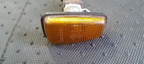 Peugeot Expert Front fender indicator light 0191081