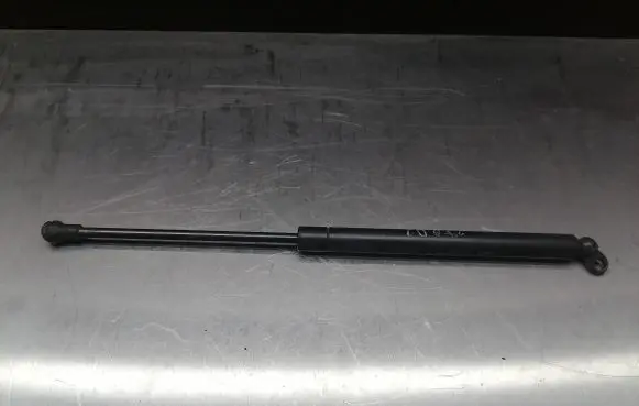 Audi A8 S8 D2 4D Tailgate/trunk strut/damper