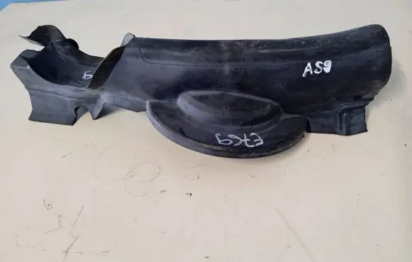 BMW 1 F20 F21 Engine compartment rubber 7307864