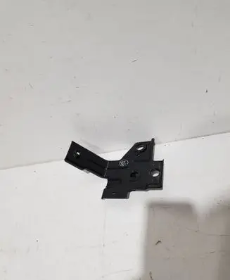 Toyota Avensis T270 Radiator support slam panel bracket 165060R060