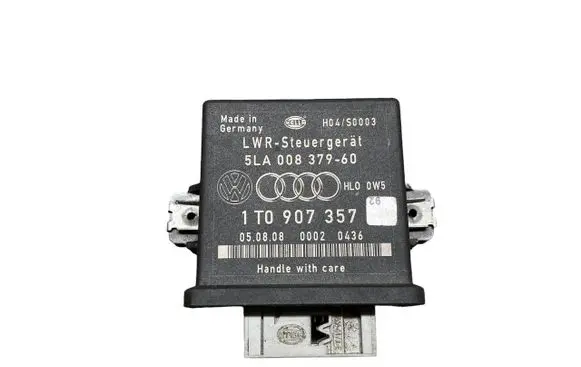 Skoda Octavia Mk2 (1Z) Light module LCM 1T0907357 5LA00837960
