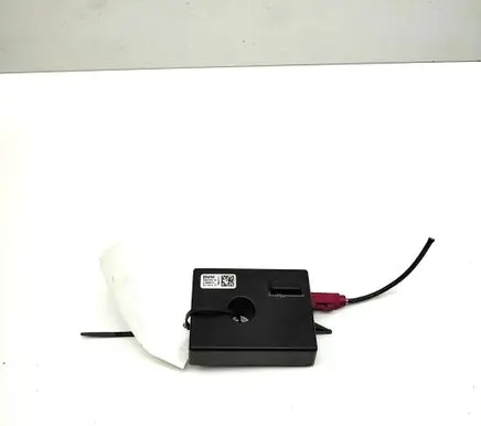 BMW 8 G15 Aerial antenna amplifier 9325735