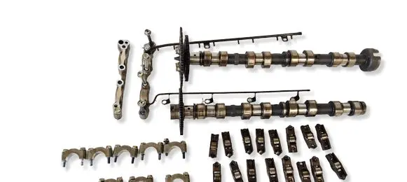 Toyota Avensis T270 Camshaft 0E0300