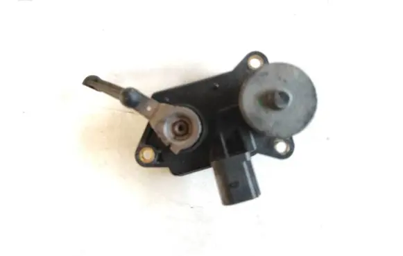 Opel Vectra C Intake manifold valve actuator/motor 55199915 13220400170 70062106