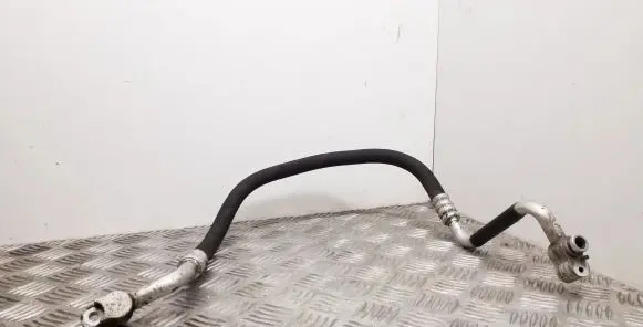 Audi A5 Sportback 8TA Air conditioning (A/C) pipe/hose 8T0260701D