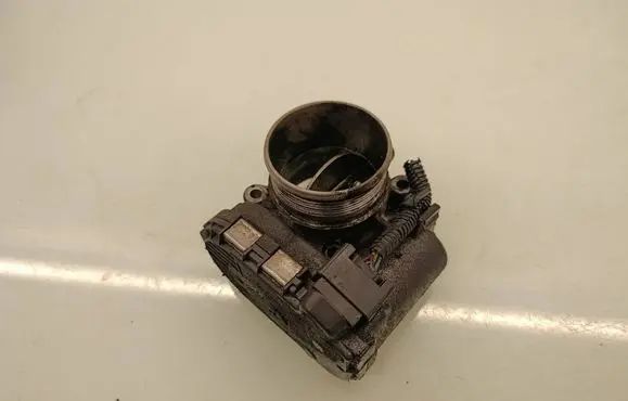 Volvo XC60 Throttle valve 