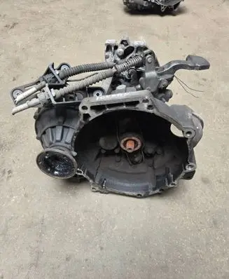 Volkswagen Touran I Manual 6 speed gearbox JYK