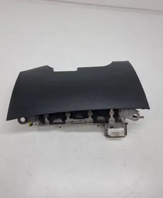 Toyota Avensis T270 Knee airbag TG10D01003