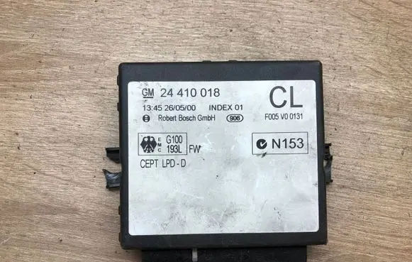 Opel Zafira A Comfort/convenience module 24410018