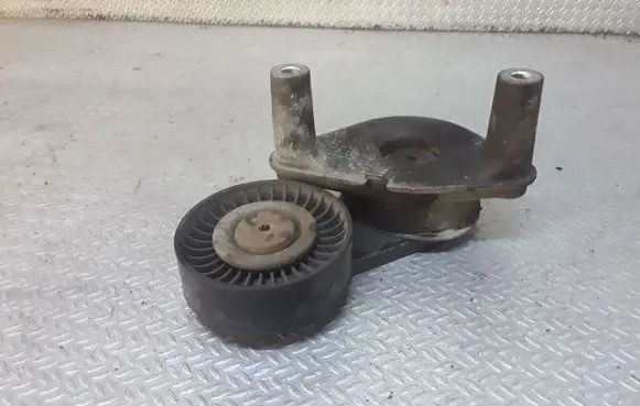 Hyundai Santa Fe Generator/alternator belt tensioner 2528137
