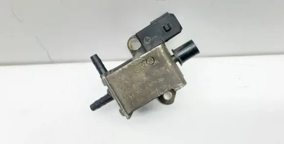 Audi A6 S6 C5 4B Turbo solenoid valve 026906283 72161000 02T350