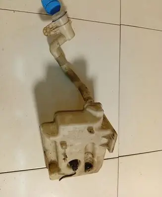 Audi A3 S3 8P Windshield washer fluid reservoir/tank 1K0955453R