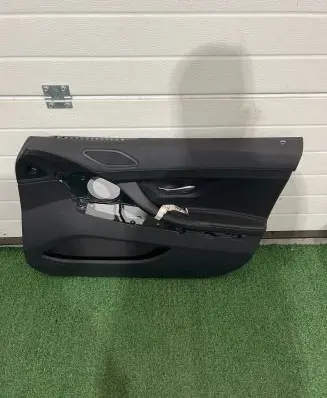 BMW 6 F06 Gran coupe Front door card panel trim 105083581