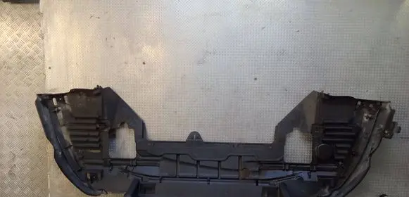 Citroen C5 Front bumper skid plate/under tray 9688137680
