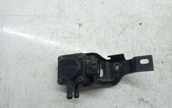 Toyota Corolla Verso AR10 Exhaust gas pressure sensor 8948064010