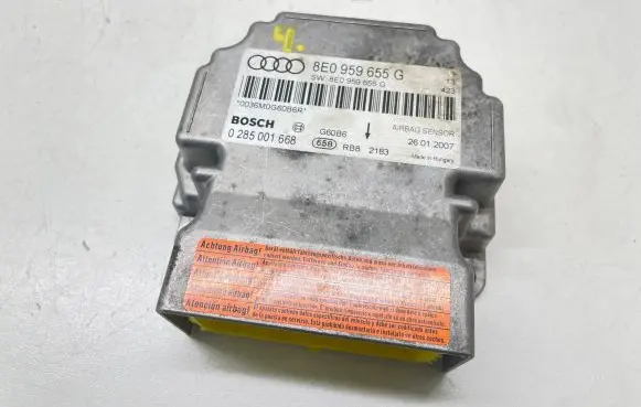 Audi A4 S4 B7 8E 8H Airbag control unit/module 8E0959655G