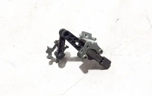Mercedes-Benz S W223 Rear air suspension level height sensor A2239050104