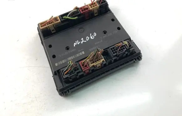 Volkswagen Polo IV 9N3 Comfort/convenience module 6Q1937049C