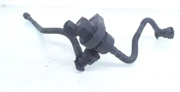 BMW 1 E81 E87 Fuel tank valve 7512592