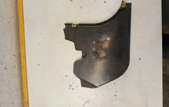 Mercedes-Benz C W203 Foot area side trim A2036880106 K232921