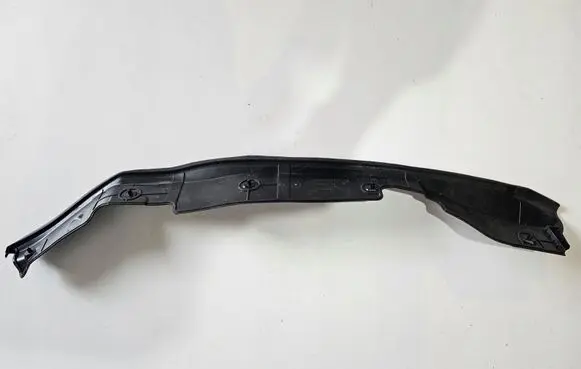 BMW X1 F48 F49 Rubber seal loading door 51357349664