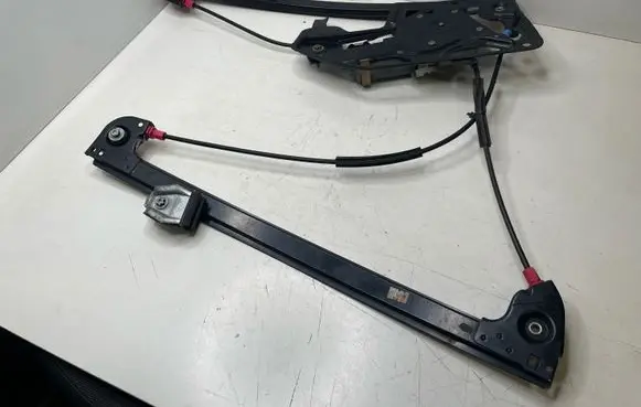 BMW 7 E38 Front door window regulator with motor 513381252020