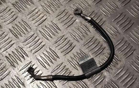 Mercedes-Benz S W221 Positive cable (battery) A2215400231