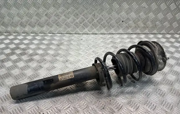 BMW 1 E82 E88 Front shock absorber/damper 6783991