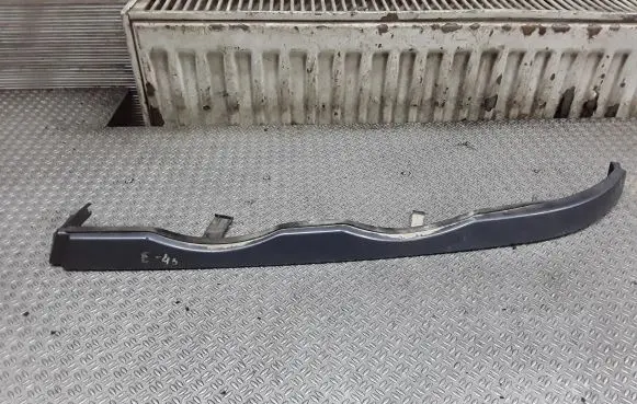 Under headlight/headlamp trim