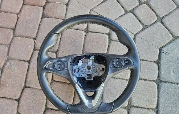 Opel Mokka B Steering wheel 98356602YX