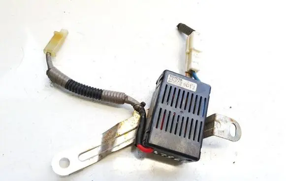 Lexus IS 220D-250-350 Other control units/modules 053706d1j c25s2b
