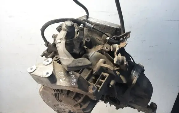 Opel Signum Manual 6 speed gearbox 55192042 55194293
