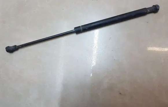 KIA Sorento Rear window strut damper 