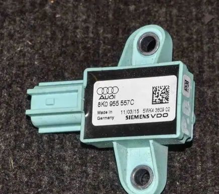 Audi A4 S4 B8 8K Airbag deployment crash/impact sensor 8K0955557C